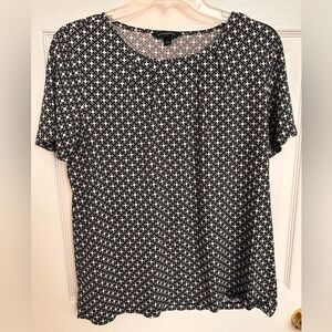 Banana Republic Black and White Geometric Blouse